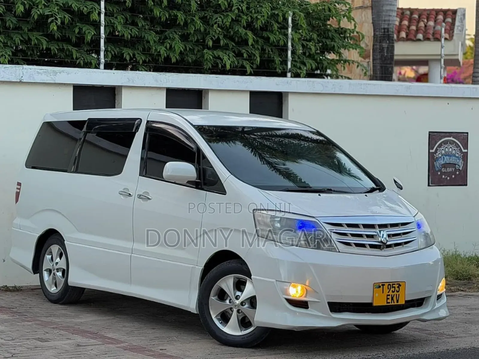 Toyota Alphard 2007 White