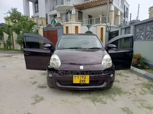Toyota Passo 2011 Black