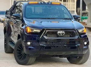 Toyota Hilux Revo Double Cab Deisel 2.8 AWD 2021 Purple