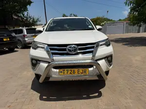 Toyota Fortuner 2017 White