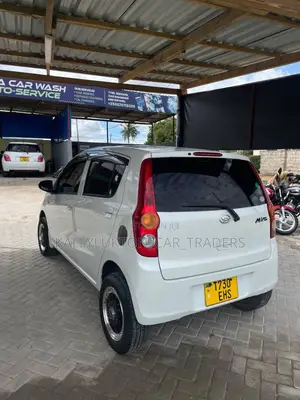 Daihatsu Mira 2008 White