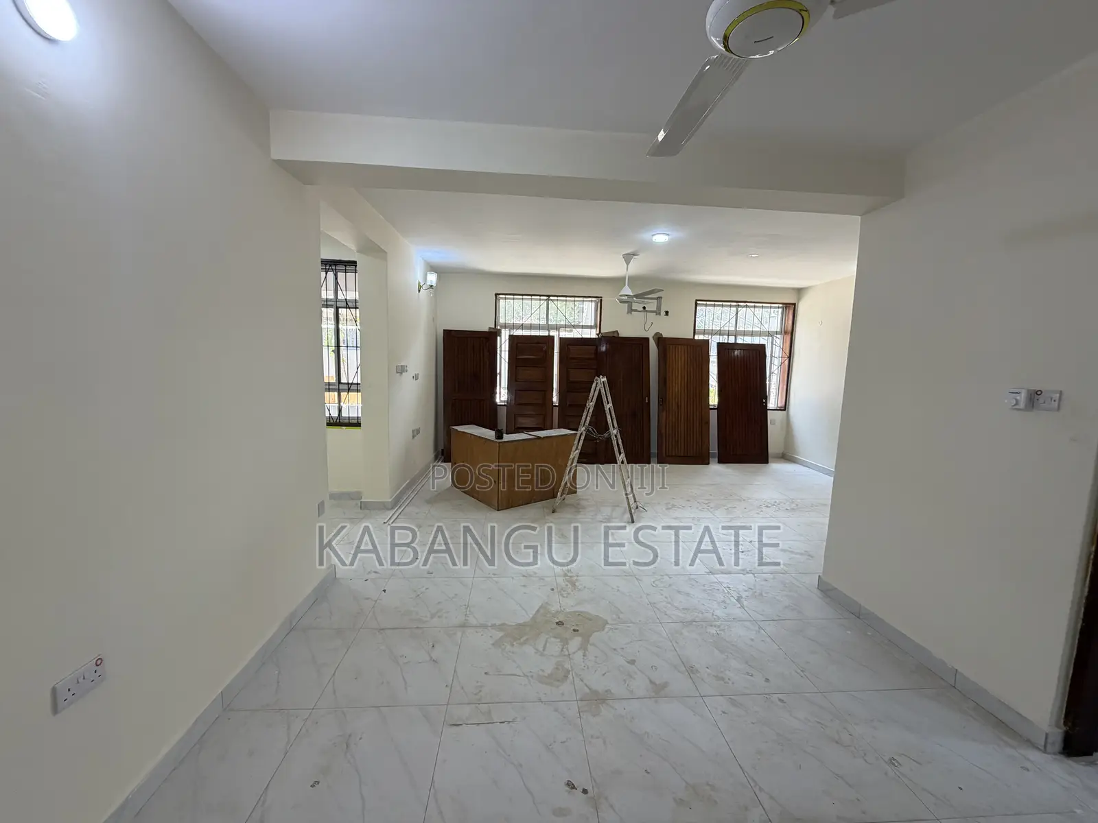 4bdrm Apartment in Masaki for rent