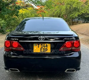 Toyota Crown 2009 Black