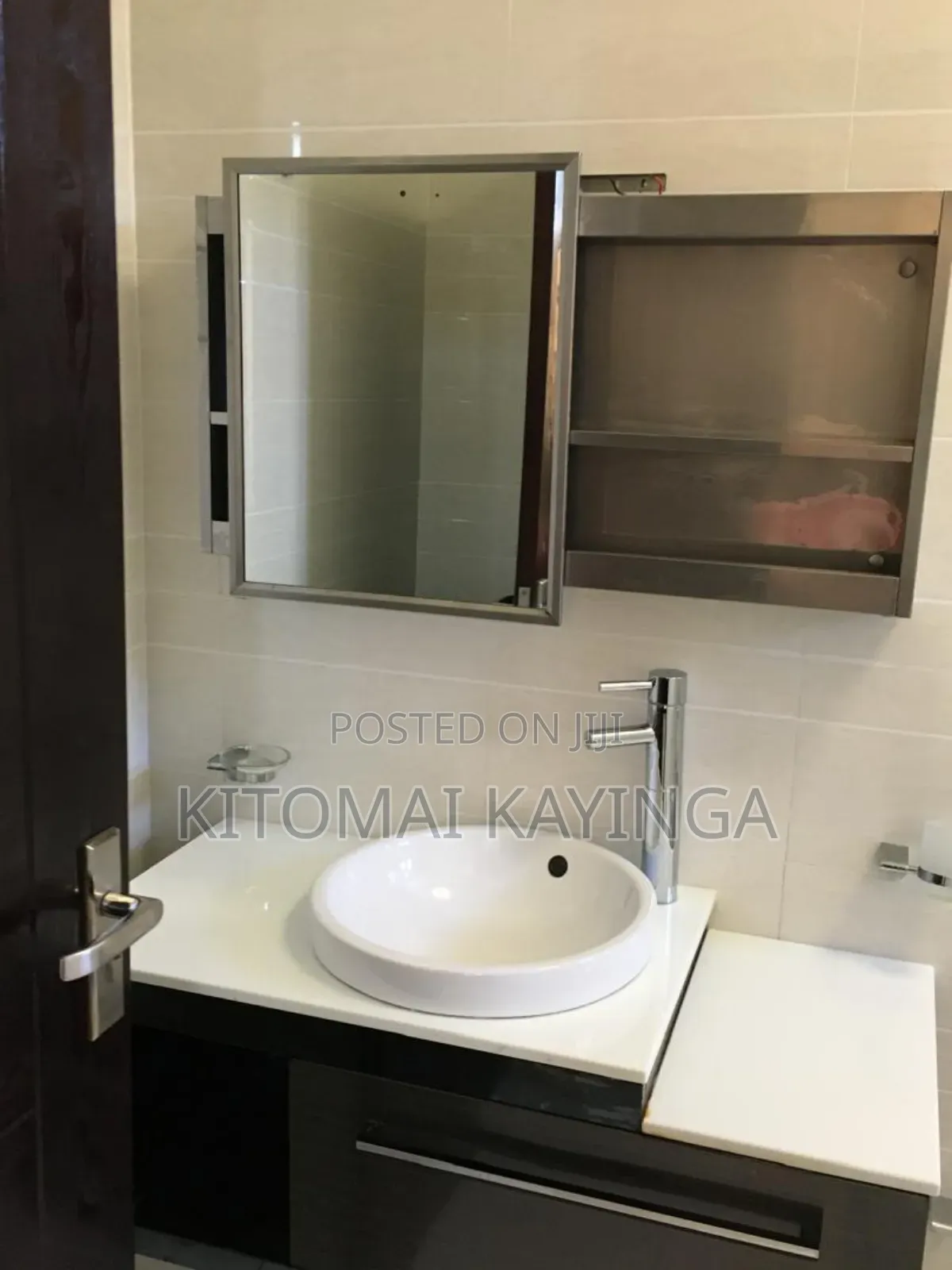 Furnished 2bdrm Villa in Masaki for rent