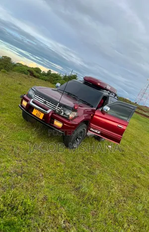 Toyota Land Cruiser Prado 2005 Maroon