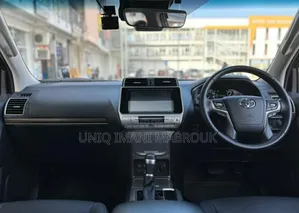 Toyota Land Cruiser Prado 2023 Black