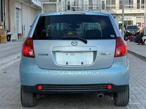 Mazda Verisa 2008 Blue