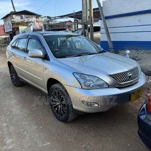 Toyota Harrier 2005 Silver