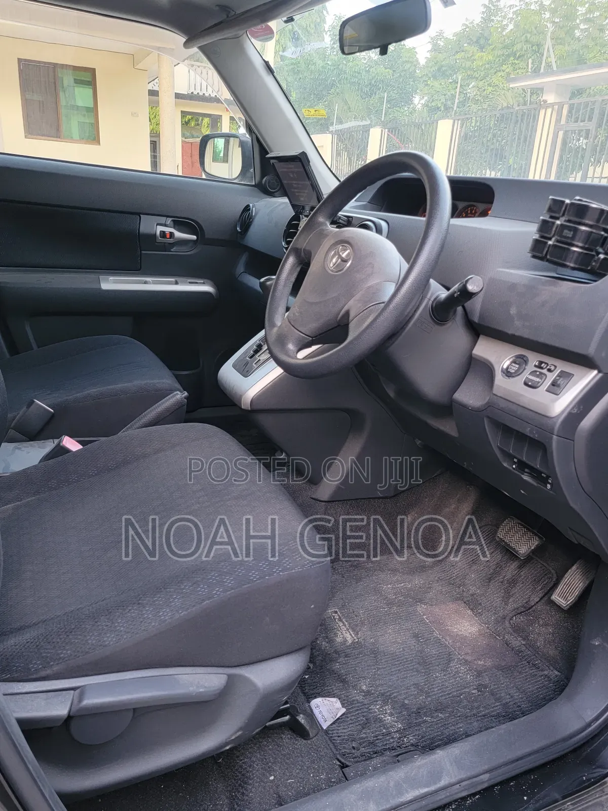 Toyota Corolla Rumion Hatchback 1.5 FWD 2008 Black