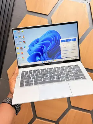 Laptop HP EliteBook x360 1030 G8 16GB Intel Core i5 SSD 512GB