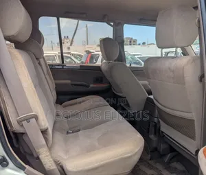 Toyota Land Cruiser Prado 2002 Silver