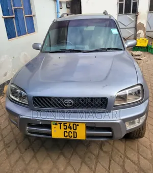 Toyota RAV4 1999 Silver