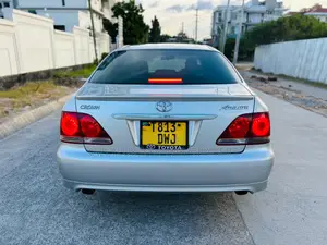 Toyota Crown 2006 Silver
