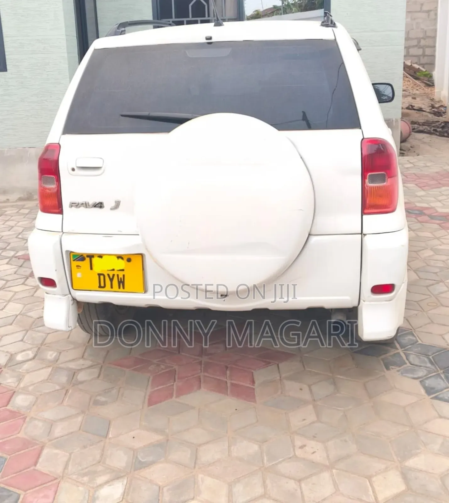 Toyota RAV4 2005 White
