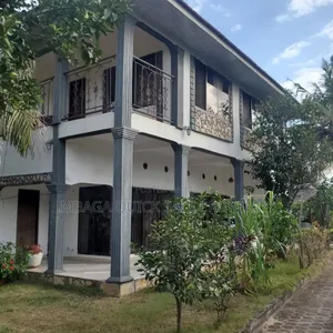 5bdrm House in Kigamboni for sale