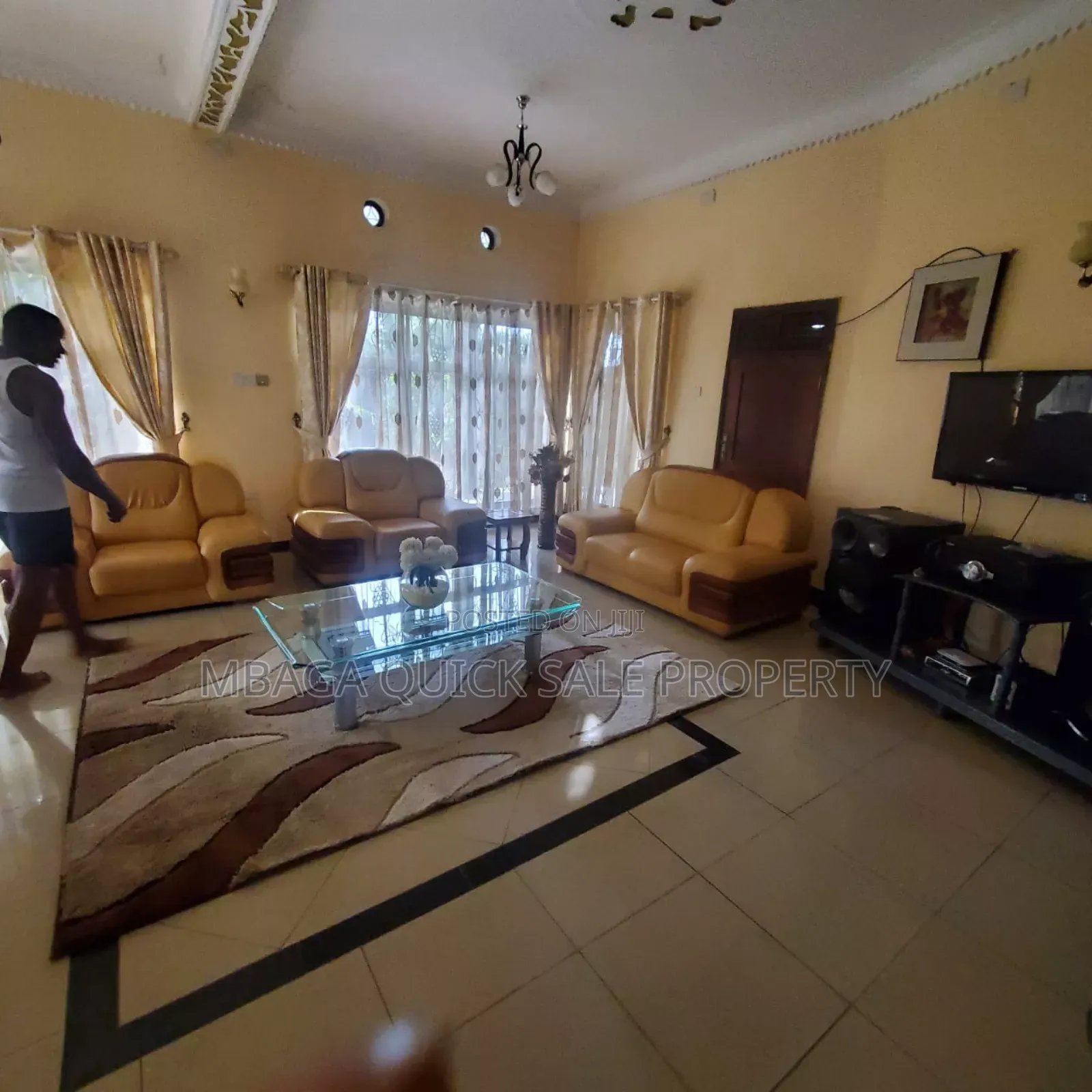 5bdrm House in Kigamboni for sale