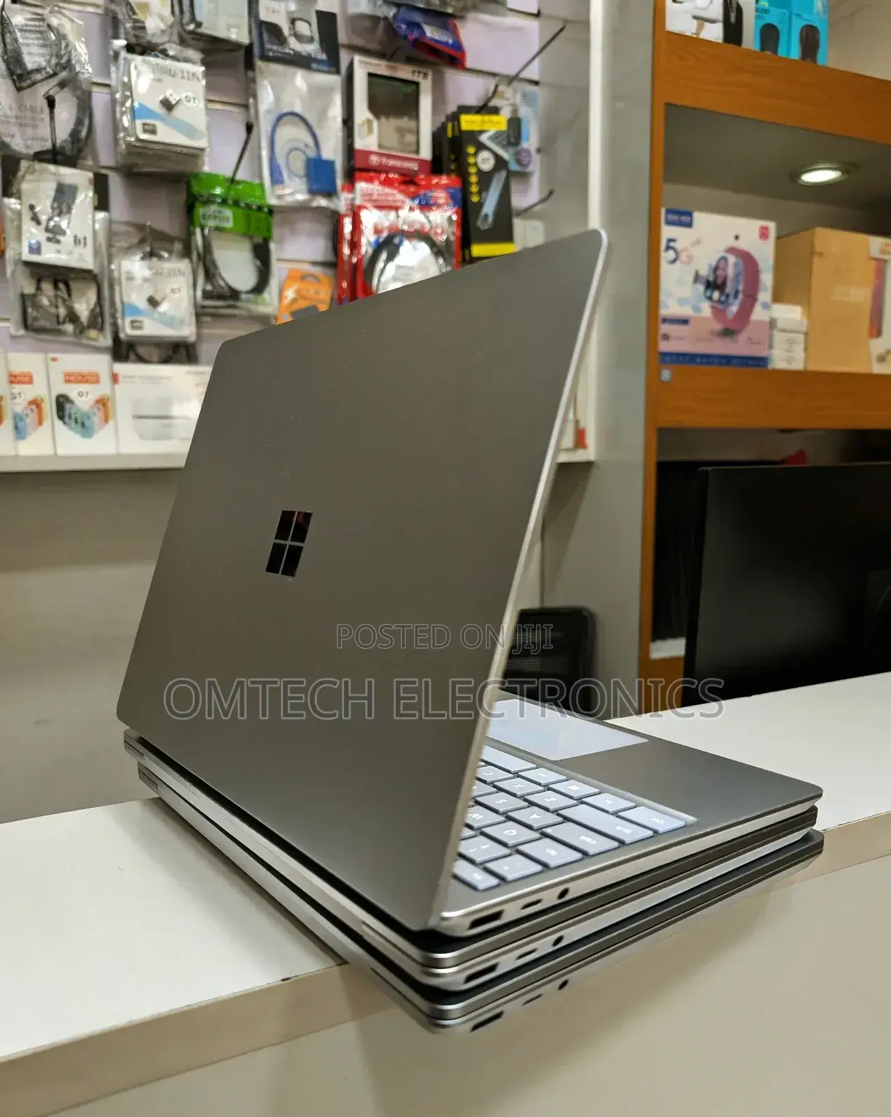 Laptop Microsoft Surface Go 8GB Intel Core i5 SSD 256GB