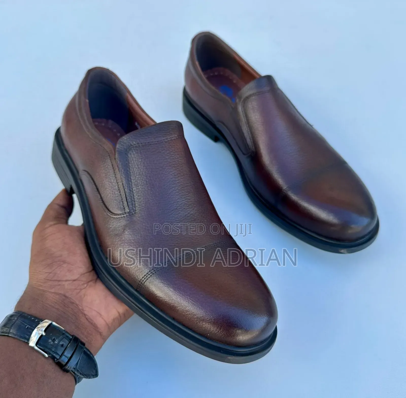 Classic Shoes–Viatu Vipya Zimewasili