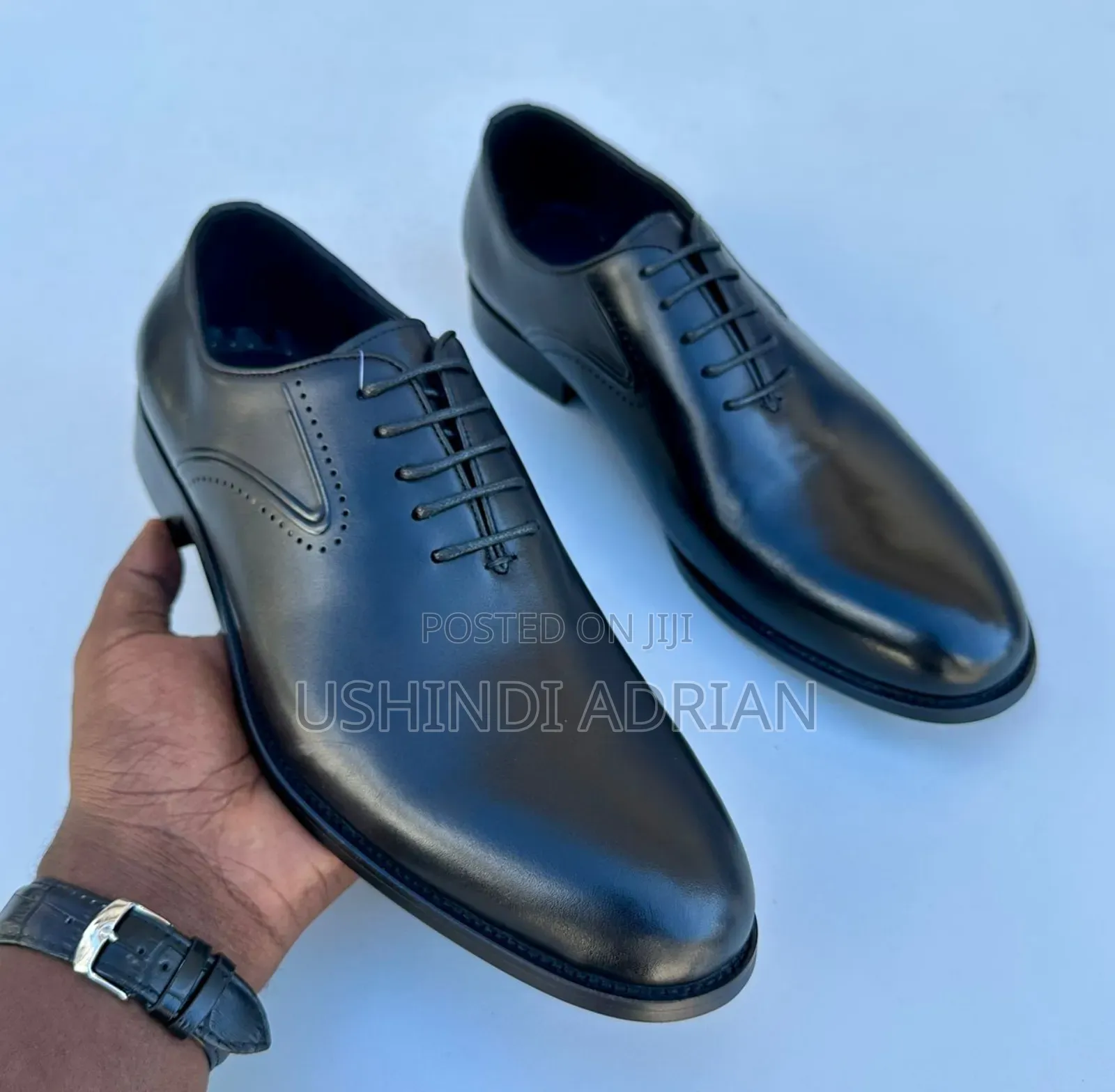 Classic Shoes–Viatu Vipya Zimewasili