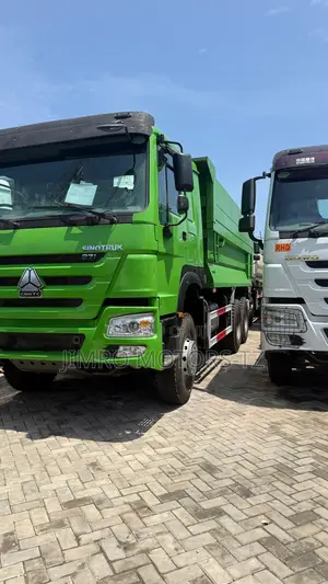 Howo Tippers Bei 135m , 155m Kwa 175m Hp 371 Kwa Hp 380