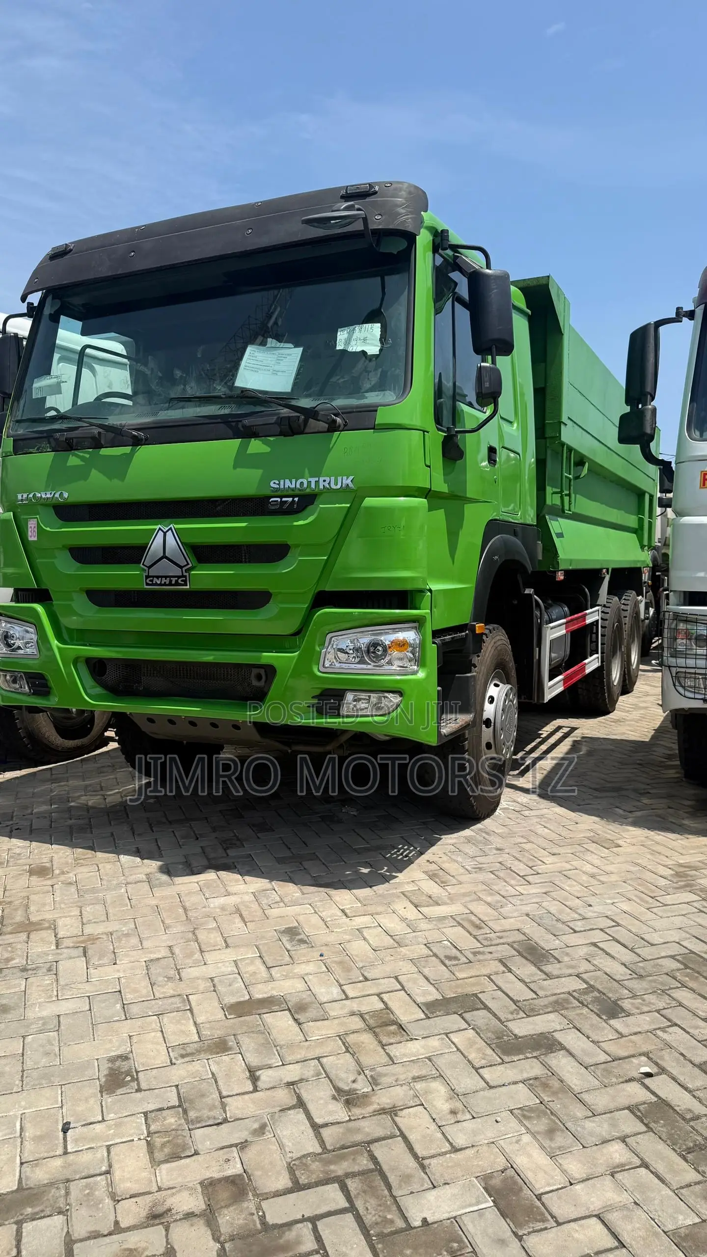 Howo Tippers Bei 135m , 155m Kwa 175m Hp 371 Kwa Hp 380