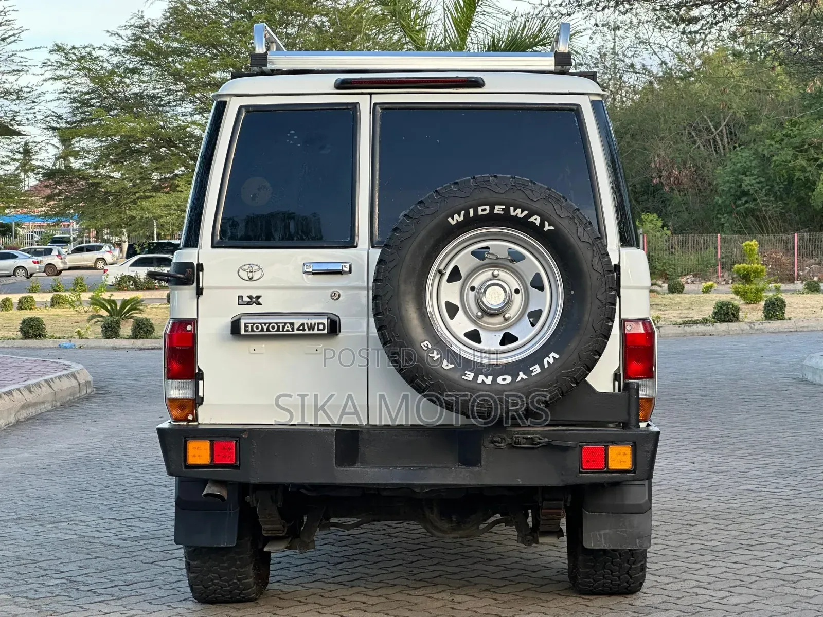 Toyota Land Cruiser 76 Series 2011 White
