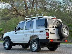 Toyota Land Cruiser 76 Series 2011 White