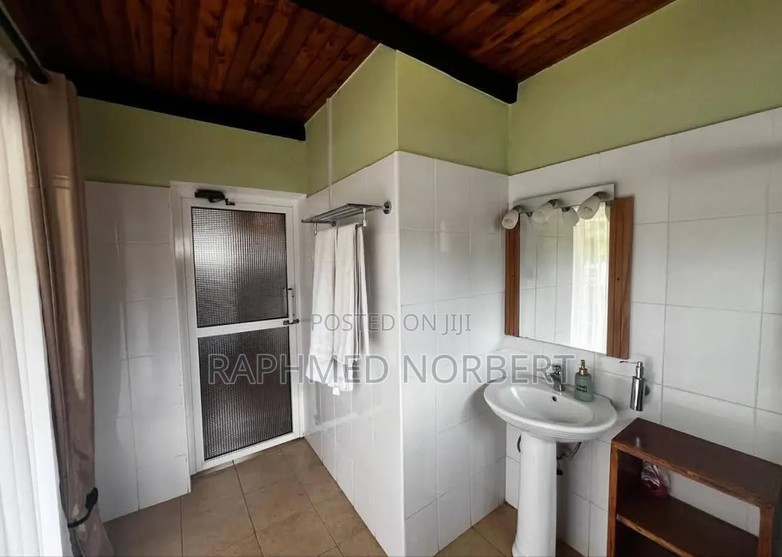 5bdrm House in Tanzania Realestates, Njiro for sale