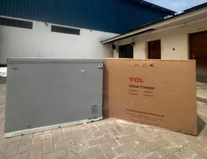 TCL Chest Freezer 300l