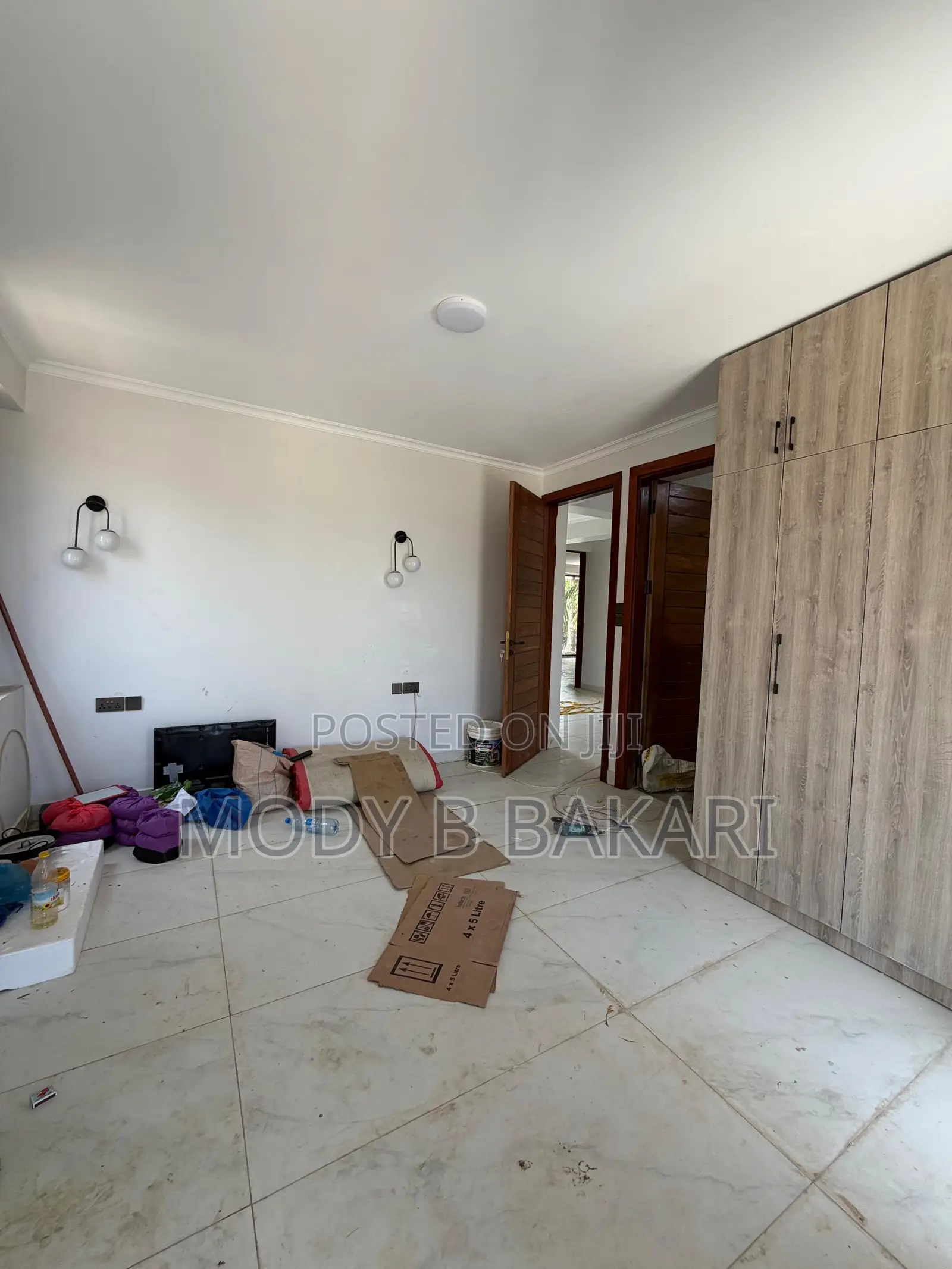 5bdrm House in Msasani for rent
