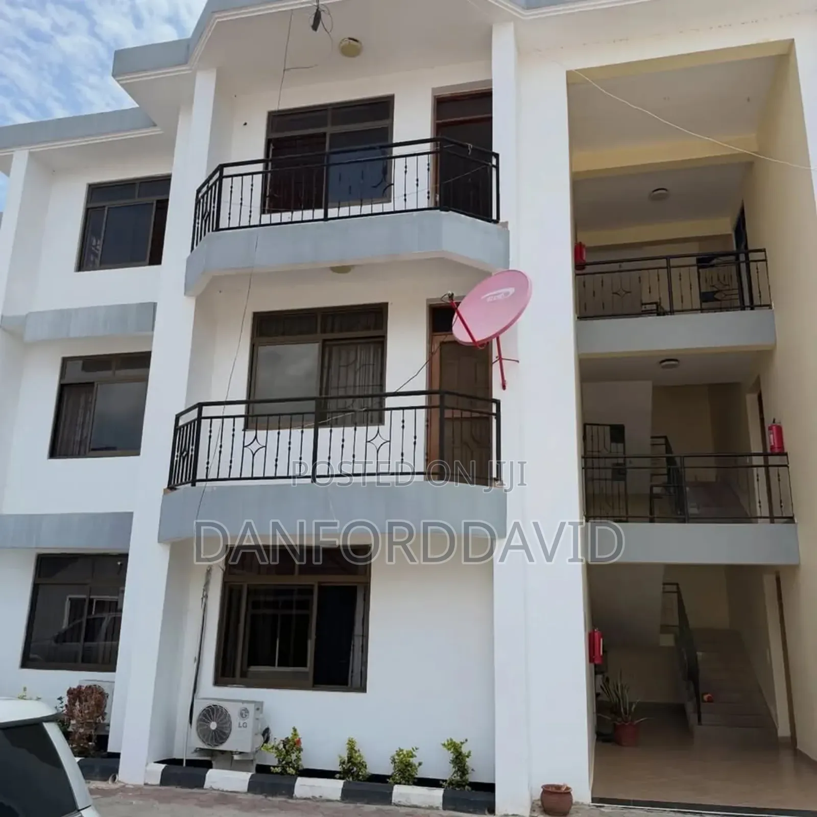 3bdrm Apartment in Kahwa Resl Estete, Mbezi Beach for rent