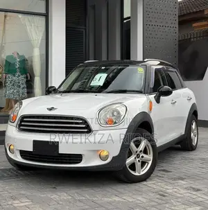 Mini Cooper 2013 White