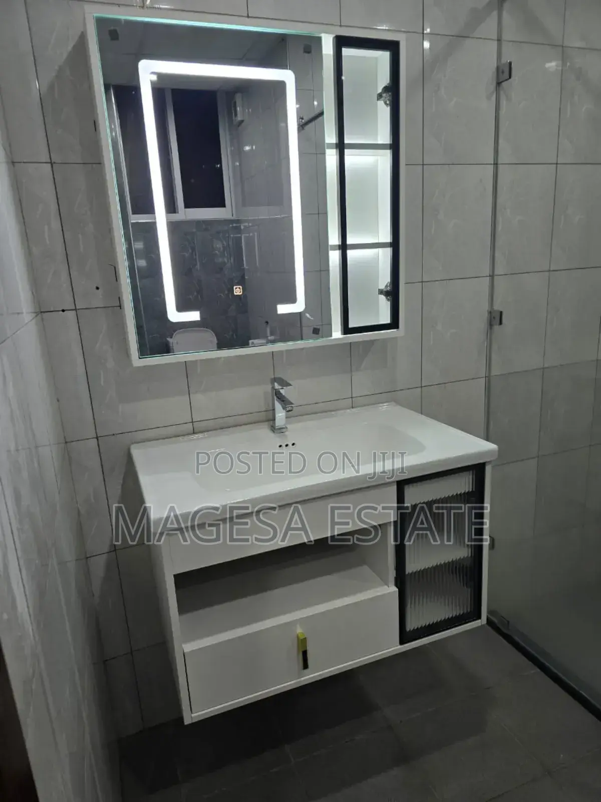 Furnished 2bdrm Apartment in Upanga for sale