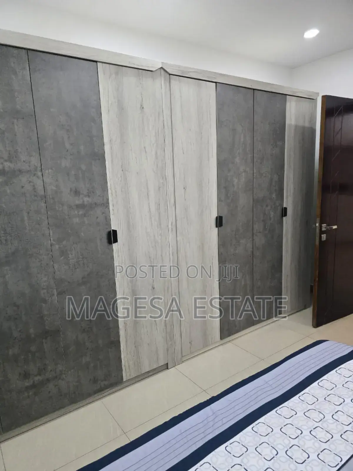 Furnished 2bdrm Apartment in Upanga for sale