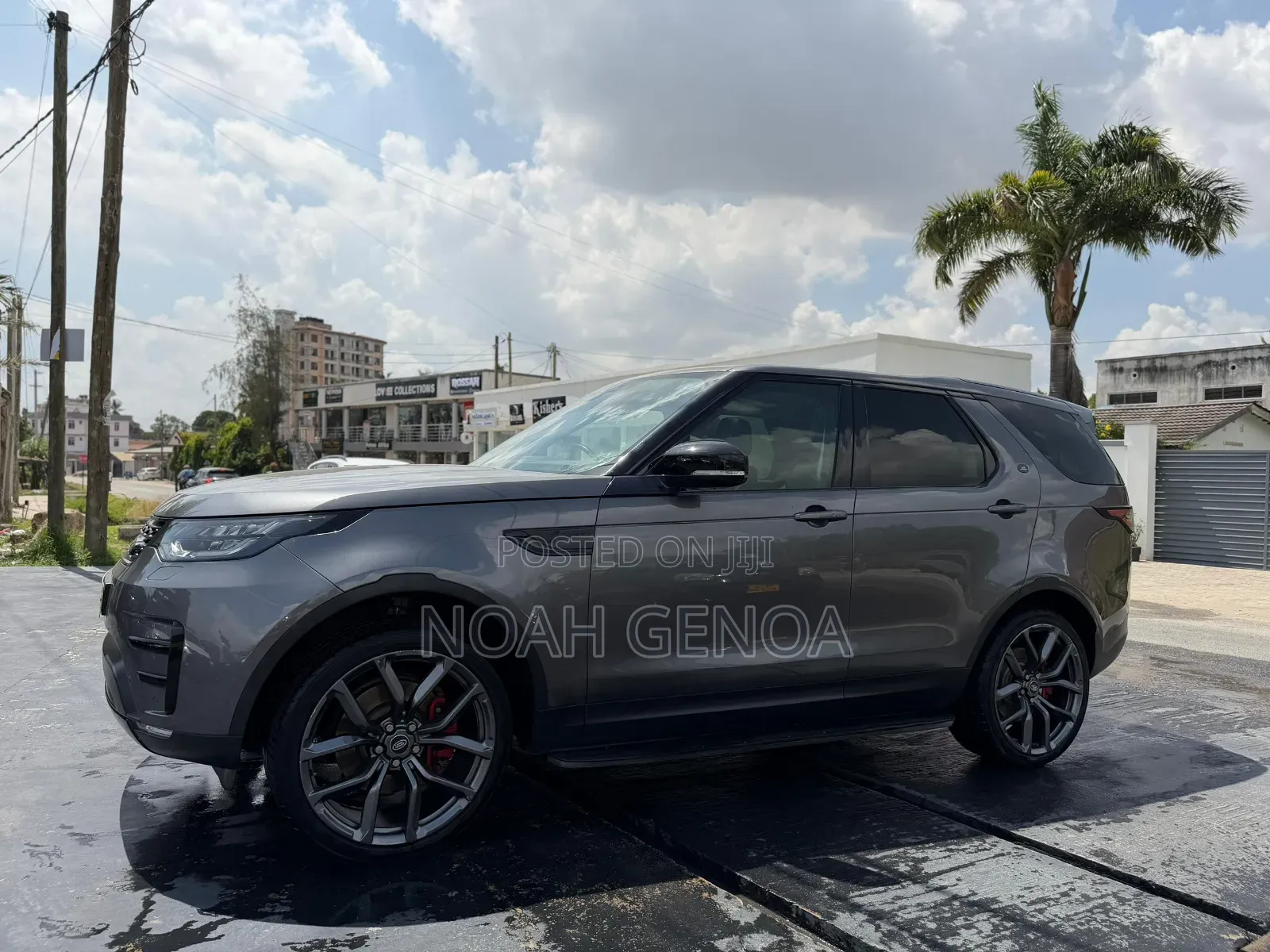 Land Rover Discovery 2018 Gray