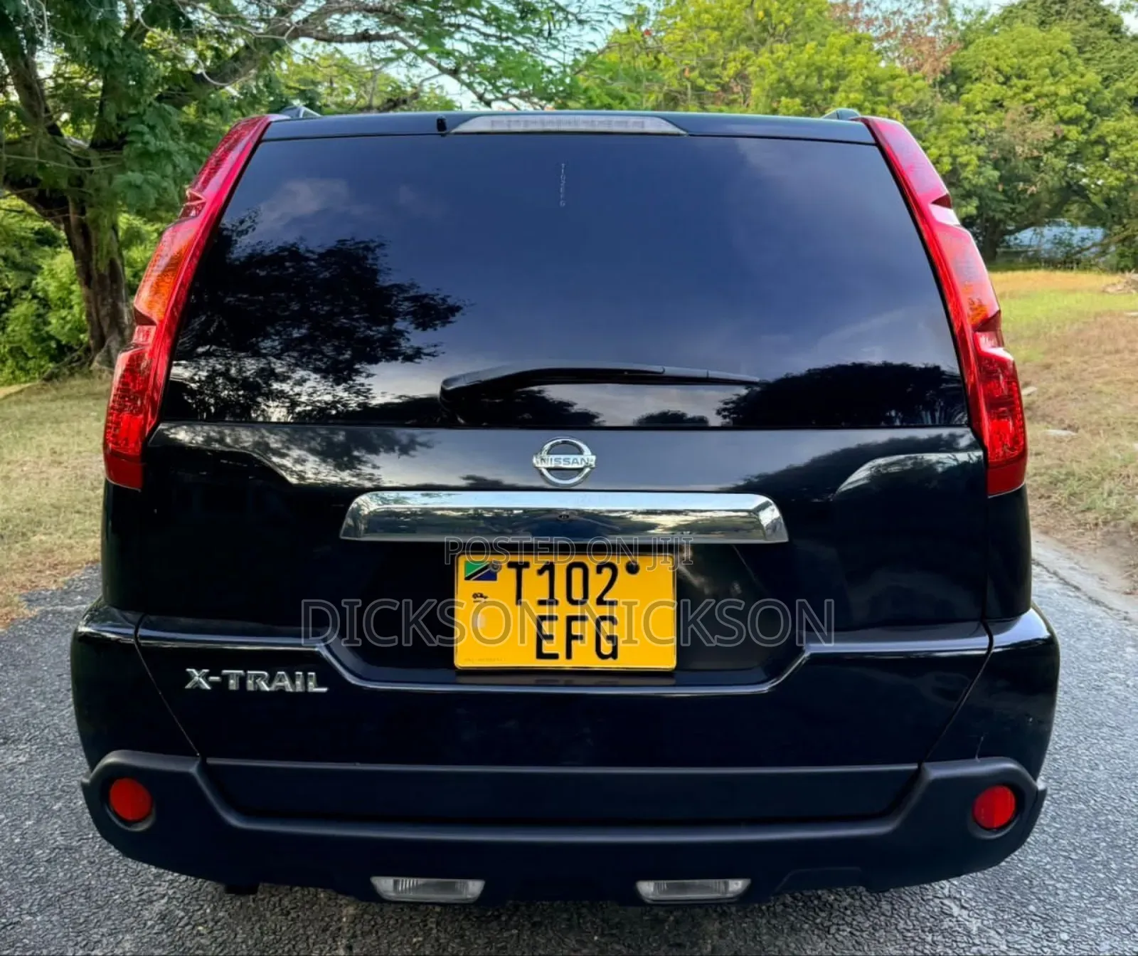 Nissan X-Trail 2.0 Petrol XE 2010 Black