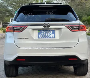 Toyota Harrier 2016 White