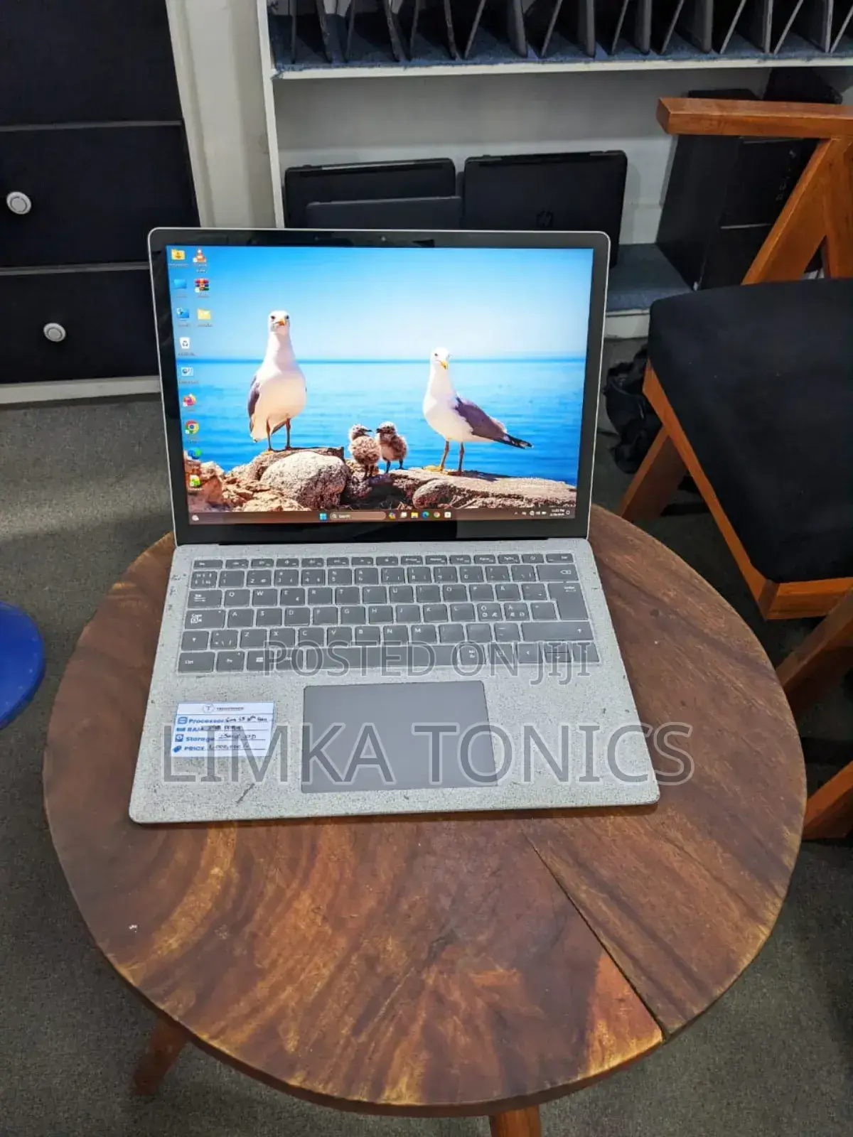 New Laptop Microsoft Surface Laptop 3 8GB Intel Core i5 SSD 256GB