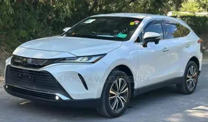 Toyota Harrier 2022 White