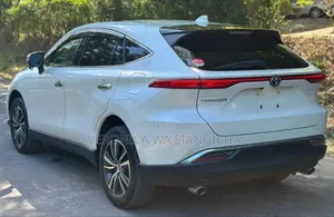 Toyota Harrier 2022 White