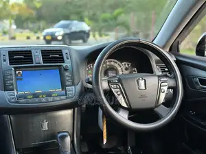 Toyota Crown 2008 Black