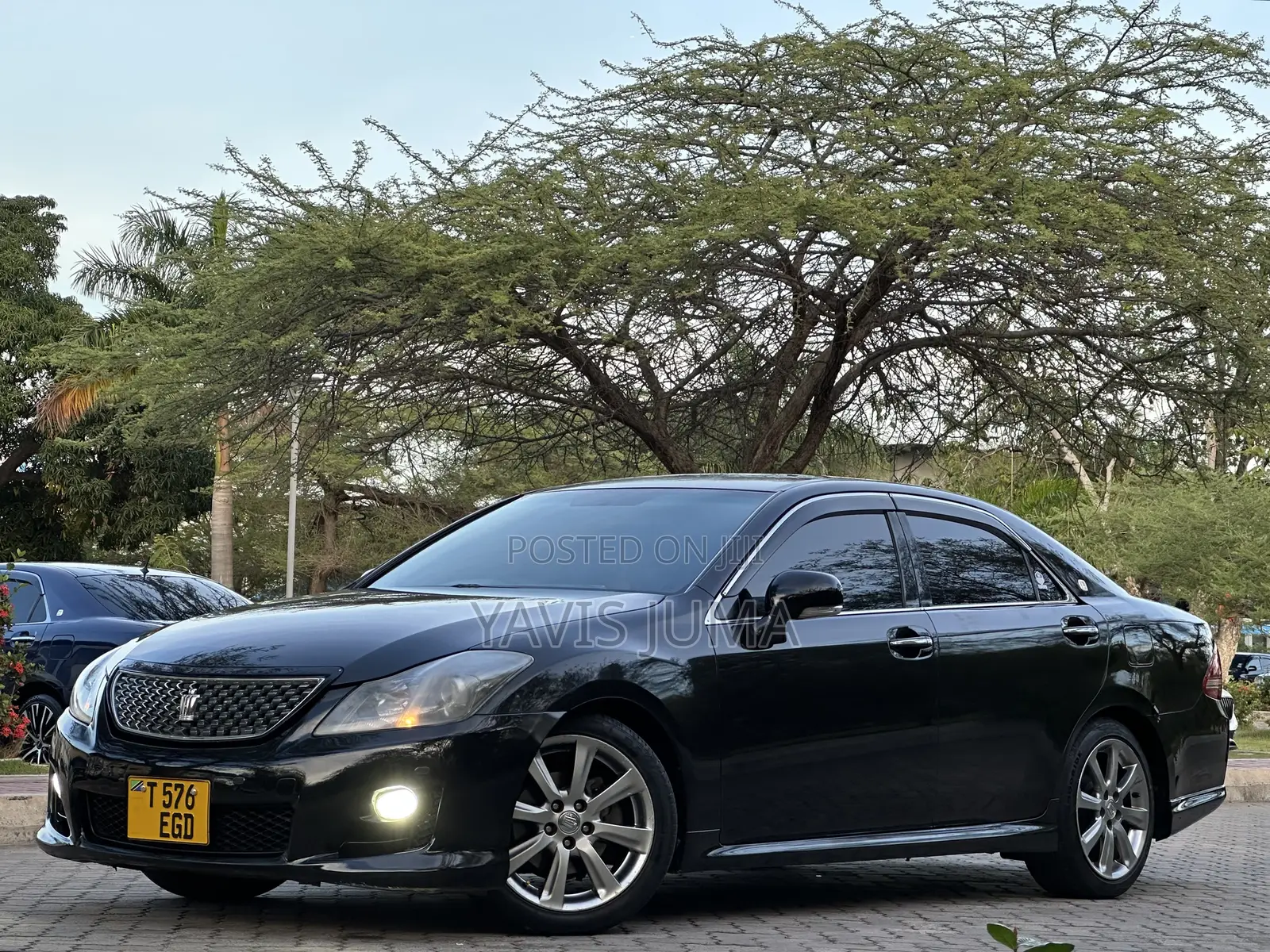 Toyota Crown 2008 Black