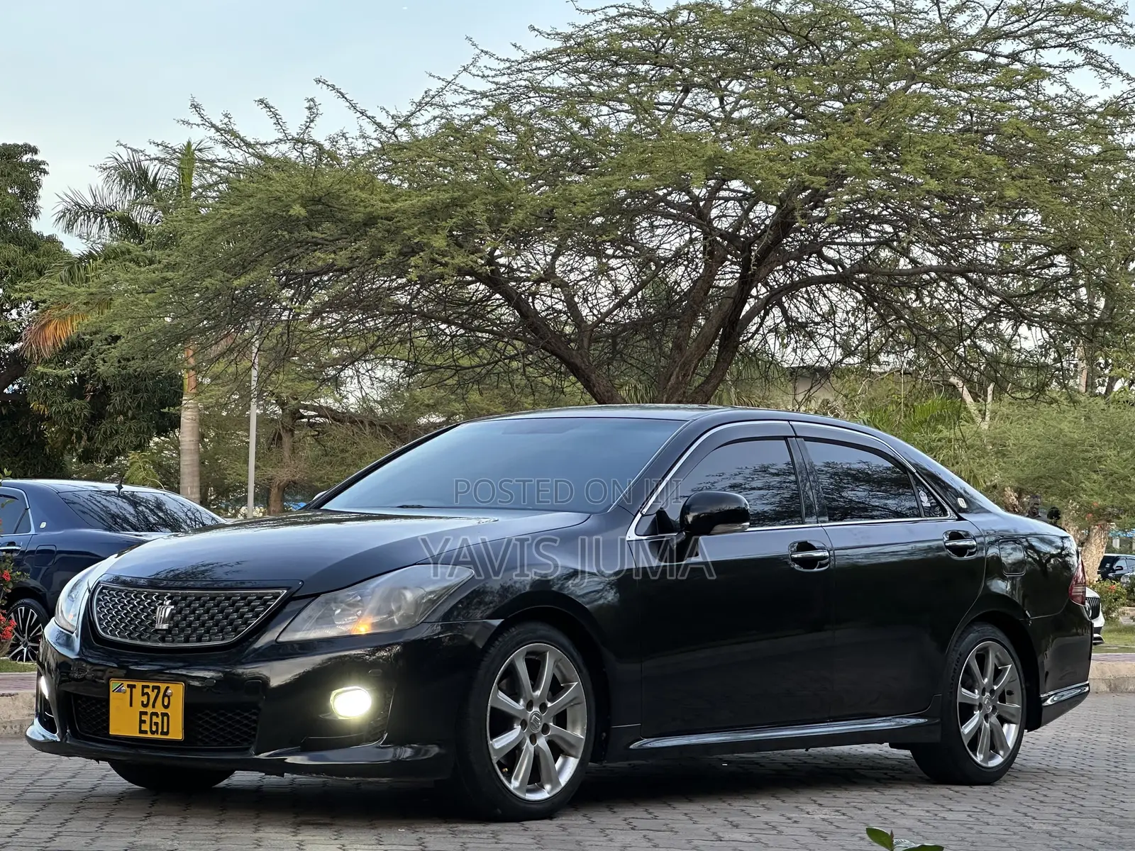 Toyota Crown 2008 Black