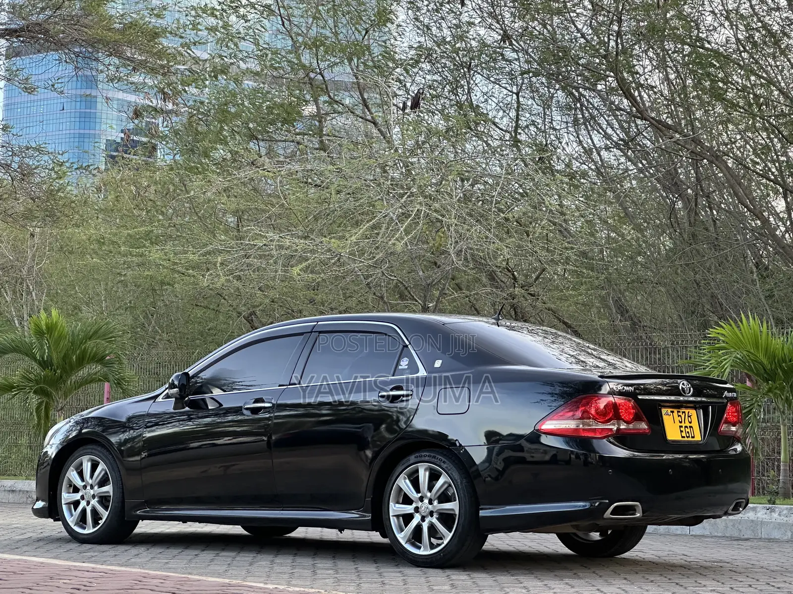 Toyota Crown 2008 Black