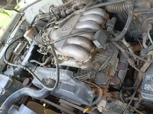 Toyota Land Cruiser Prado 2005 Maroon