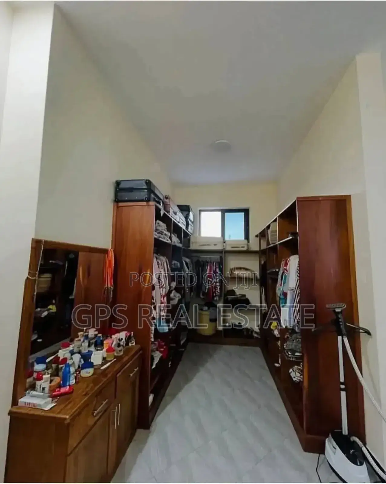 4bdrm House in Makumbusho, Kinondoni for sale