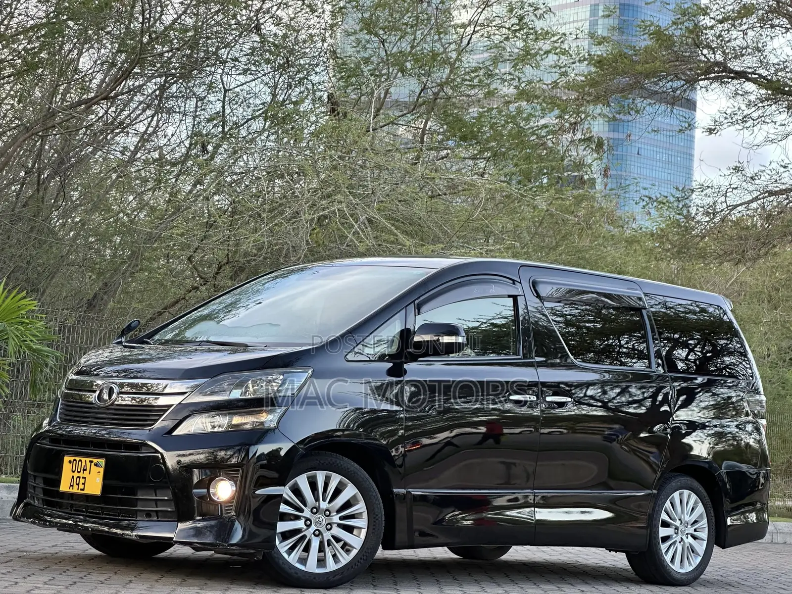 Toyota Vellfire 2013 Black