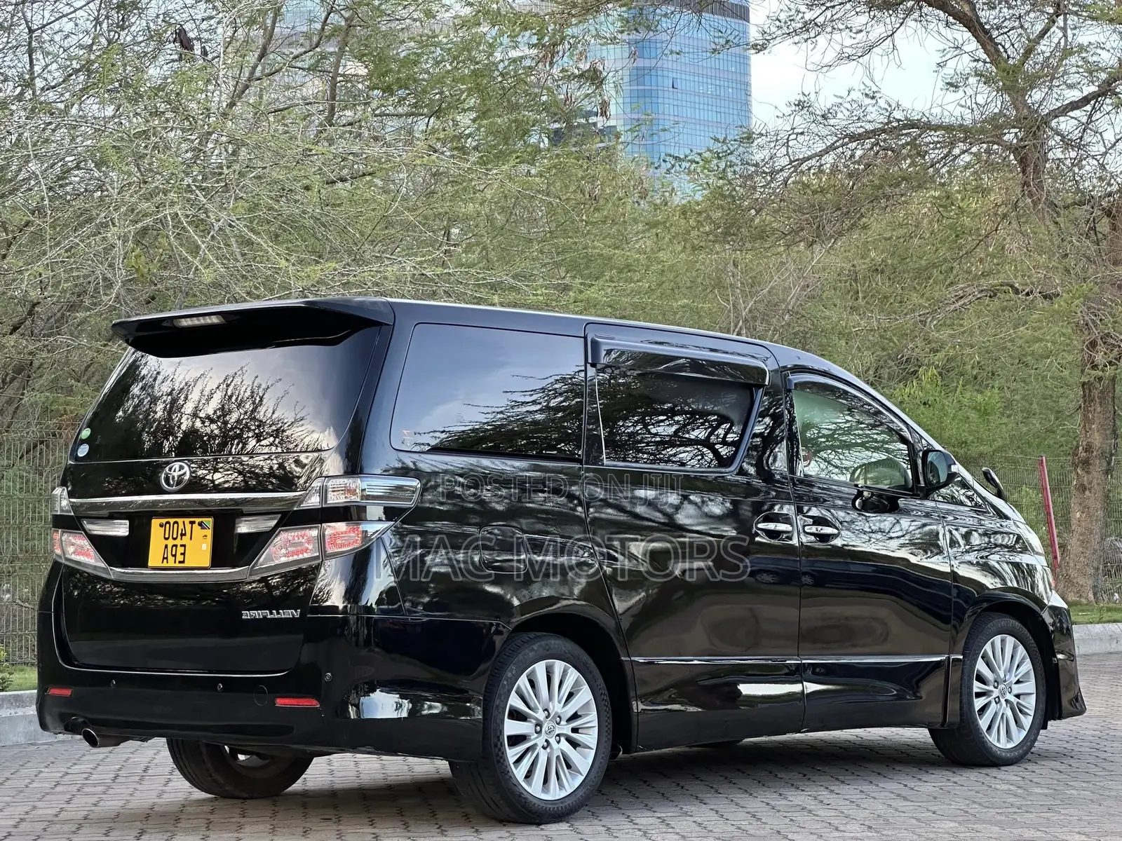 Toyota Vellfire 2013 Black