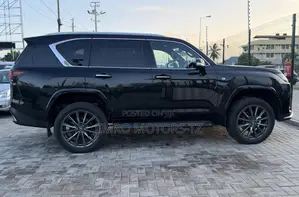 Lexus LX 2024 Black
