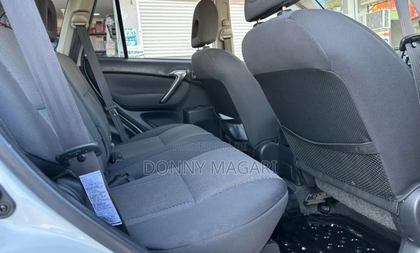 Toyota RAV4 2004 White